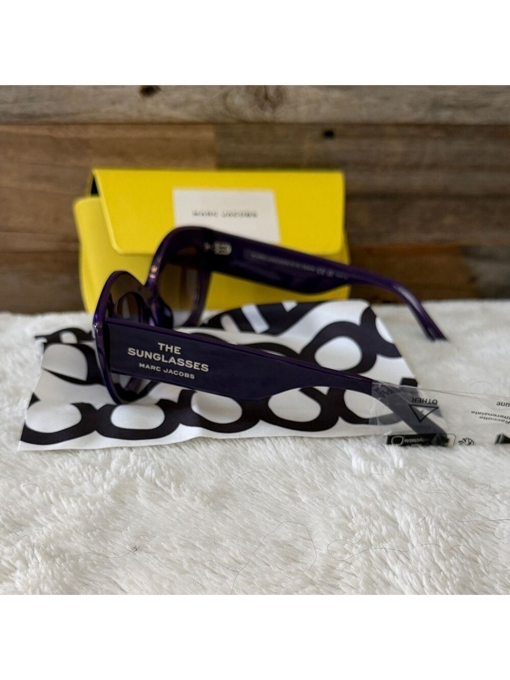 Marc Jacob’s The Sunglasses in Purple New With the Case - Picture 7 of 9